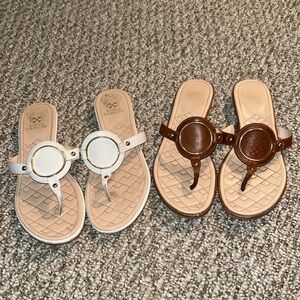 2 pairs Vince Camuto leather flip flops.